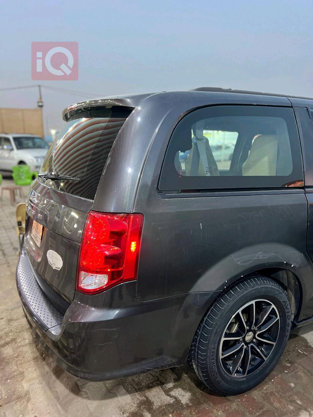 دۆج گراند کاراڤان